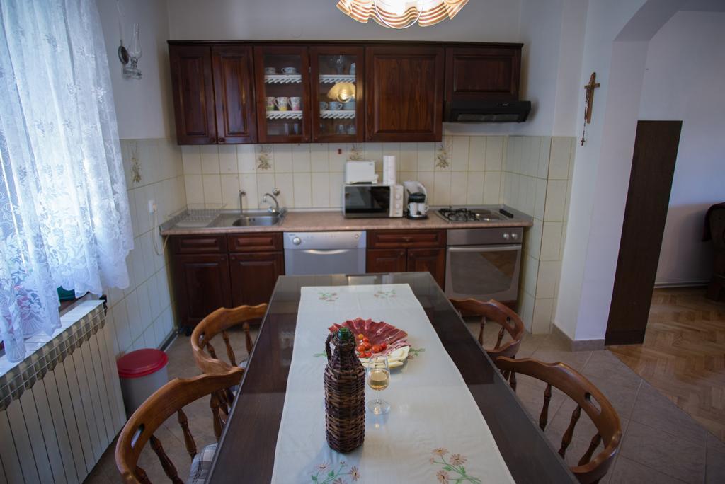 Apartment Bibo Grubine Exteriör bild